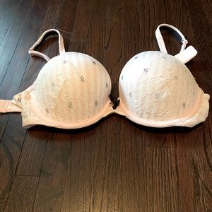 Victoria’s Secret Push-up Bra